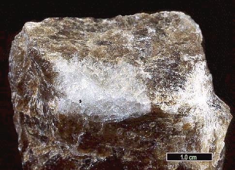 Large Cryolithionite Image