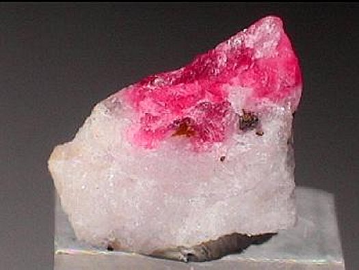 Large Tugtupite Image